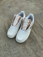 Load image into Gallery viewer, Cream Sashiko Forces Size 7M/8.5W
